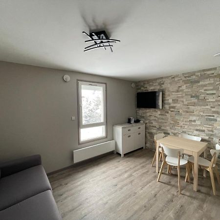 Appartement 4 Personnes Aux Pieds Des Pistes Wifi Netflix Λε Ντεζ Αλπ Εξωτερικό φωτογραφία